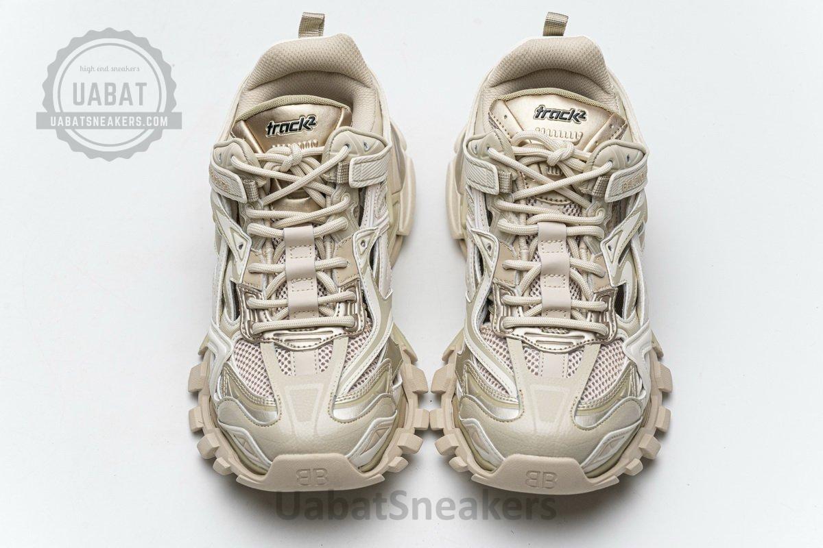 570391 W2GN1 9029 Blenciaga Track 2 Sneaker Khaki - Image 4