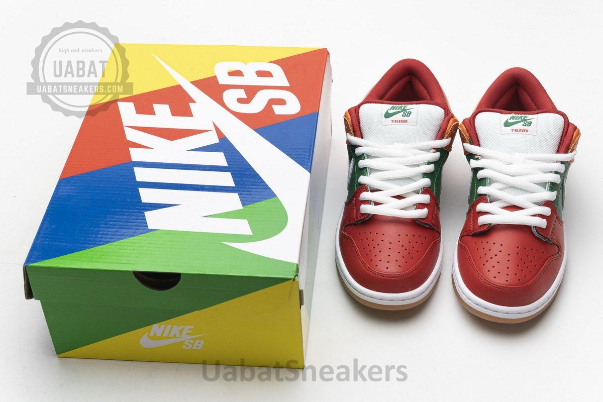 CZ5130-600 7-Eleven x Nike SB Dunk Low - Image 3