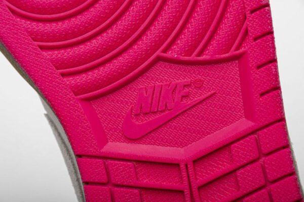 Air Jordan 1 Low Hyper Pink 553558-119 - Image 2