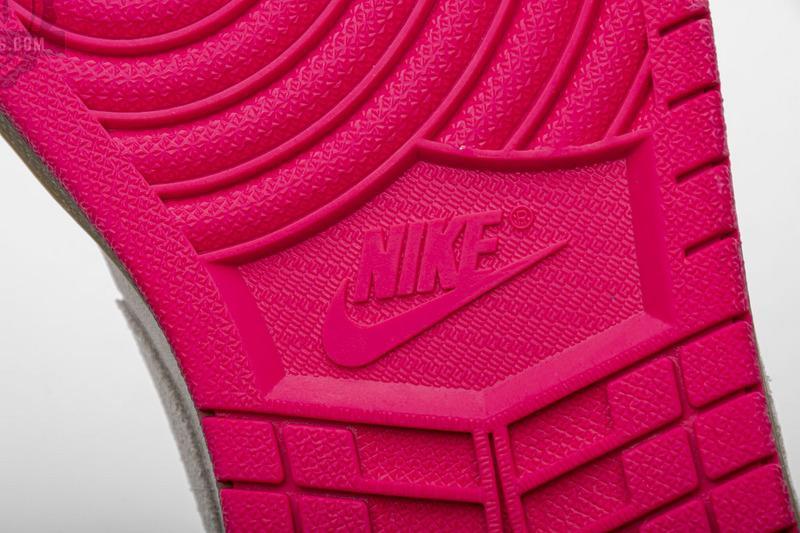 Air Jordan 1 Low Hyper Pink 553558-119 - Image 2