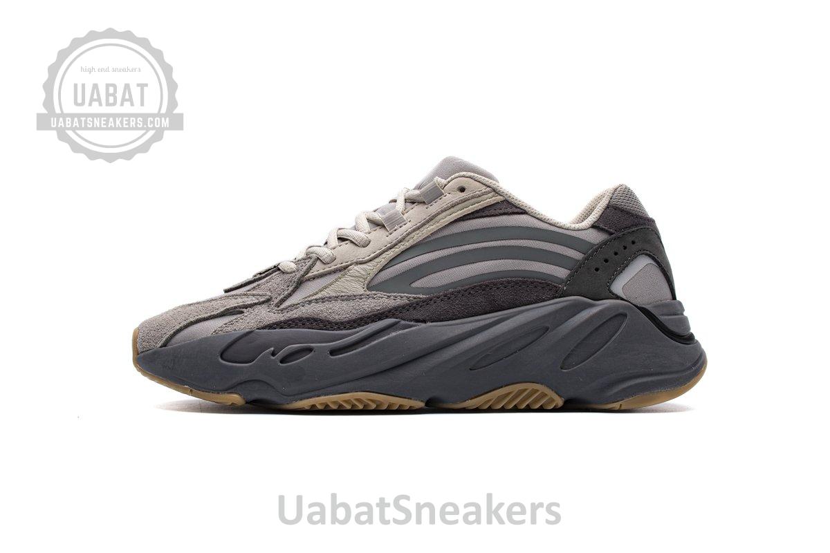 700 Adidas Yeezy Boost 700 V2 “Tephra”FU7914