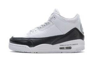 DA3595-100 Fragment Design x Air Jordan 3 Black White
