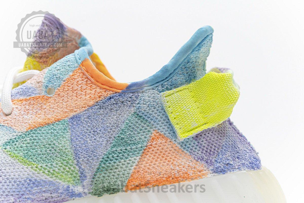 Gradient Geometry x Yeezy Boost 350 V2 - Image 8