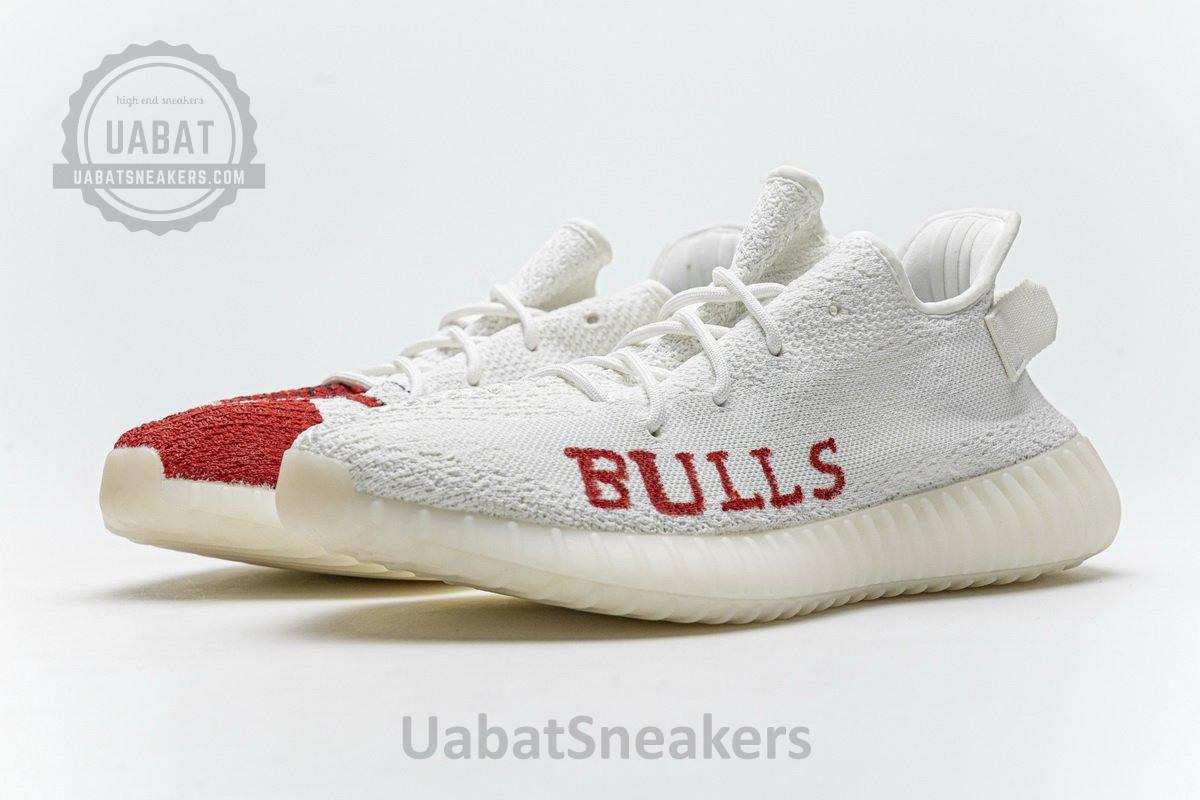 Chicago Bulls x Yeezy Boost 350 V2 - Image 6