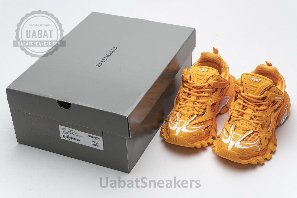 568615 W2GN5 5817 Blenciaga Track 2 Sneaker Orange - Image 3