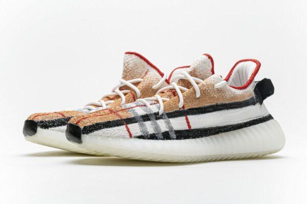 Burberry x Yeezy Boost 350 V2 - Image 6