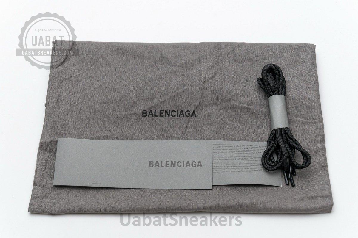 570391 W2GN1 1000 Blenciaga Track 2 Sneaker Black - Image 11