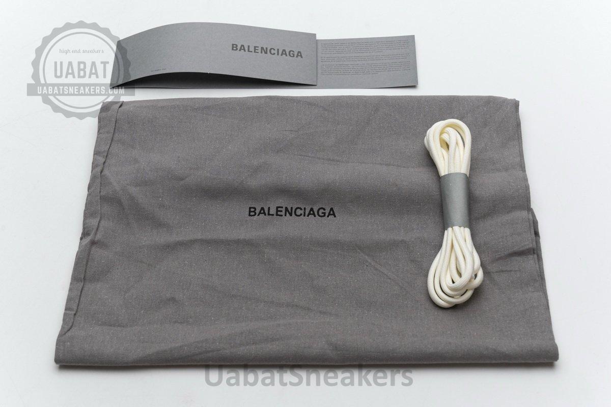 568515 W2ON3 9073 Blenciaga Track 2 Sneaker White Fluo Yellow - Image 11