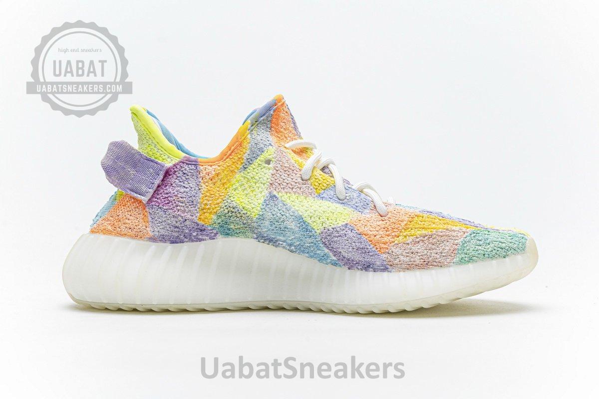 Gradient Geometry x Yeezy Boost 350 V2 - Image 11