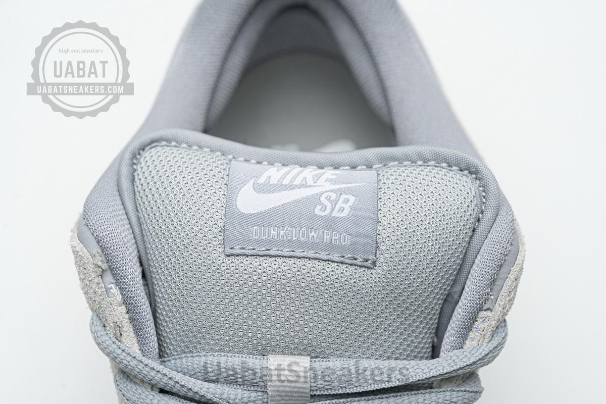 AR0778-110 Nike SB Dunk Low TRD “Summit White” - Image 2