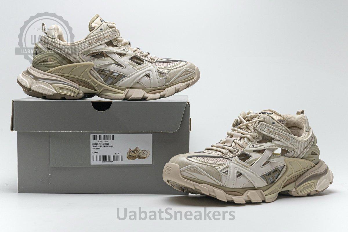 570391 W2GN1 9029 Blenciaga Track 2 Sneaker Khaki - Image 2