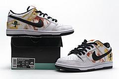 BQ6832-101 Nike SB Dunk Low Pro QS Tie-Dye Rayguns - Image 9