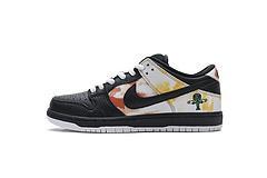 BQ6832-001 Nike SB Dunk Low Pro QS "Roswell Raygun"