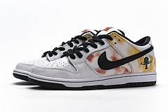 BQ6832-101 Nike SB Dunk Low Pro QS Tie-Dye Rayguns - Image 7