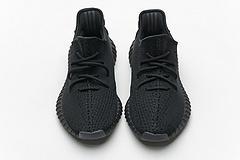 CP9652 adidas Yeezy Boost 350 V2 Bred - Image 2