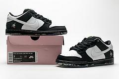 BV1310-013 Staple x Nike SB Dunk Low “Panda Pigeon” - Image 3