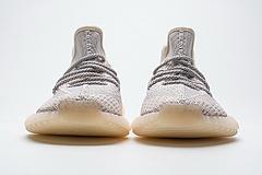 FV5578 adidas Yeezy Boost 350 V2 Synth - Image 2