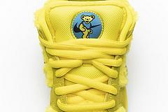 CJ5378-700 Grateful Dead x Nike SB Dunk Low“ Yellow Bear” - Image 12