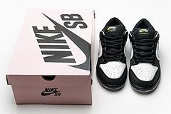 BV1310-013 Staple x Nike SB Dunk Low “Panda Pigeon” - Image 10