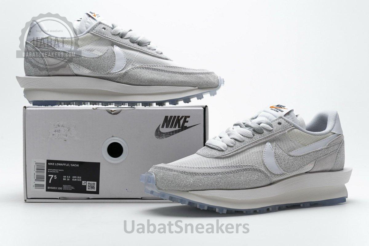 BV5053-100 Sacai x Nike LDWaffle White Bright White - Image 2