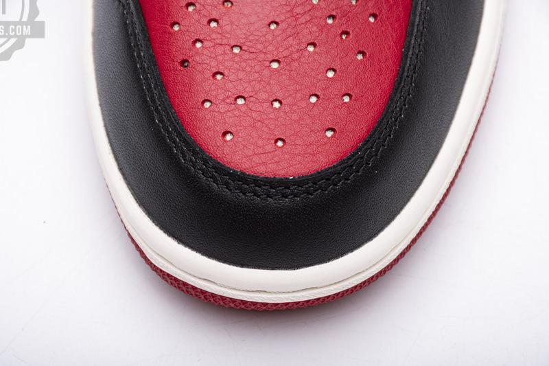 Air Jordan 1 High OG“Bred Toe” - Image 7