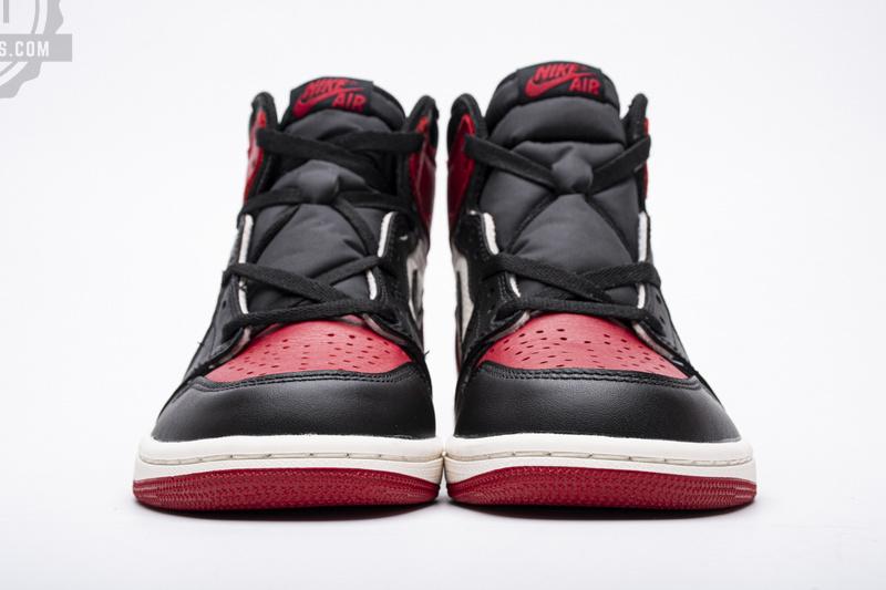 Air Jordan 1 High OG“Bred Toe” - Image 4