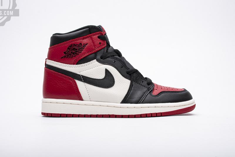 Air Jordan 1 High OG“Bred Toe” - Image 5
