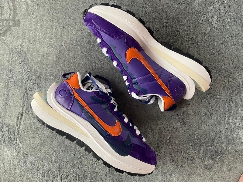Sacai x Nike VaporWaffle Dark Iris - Image 3