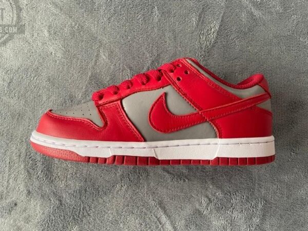 Nike Dunk Low Medium Grey - Image 5