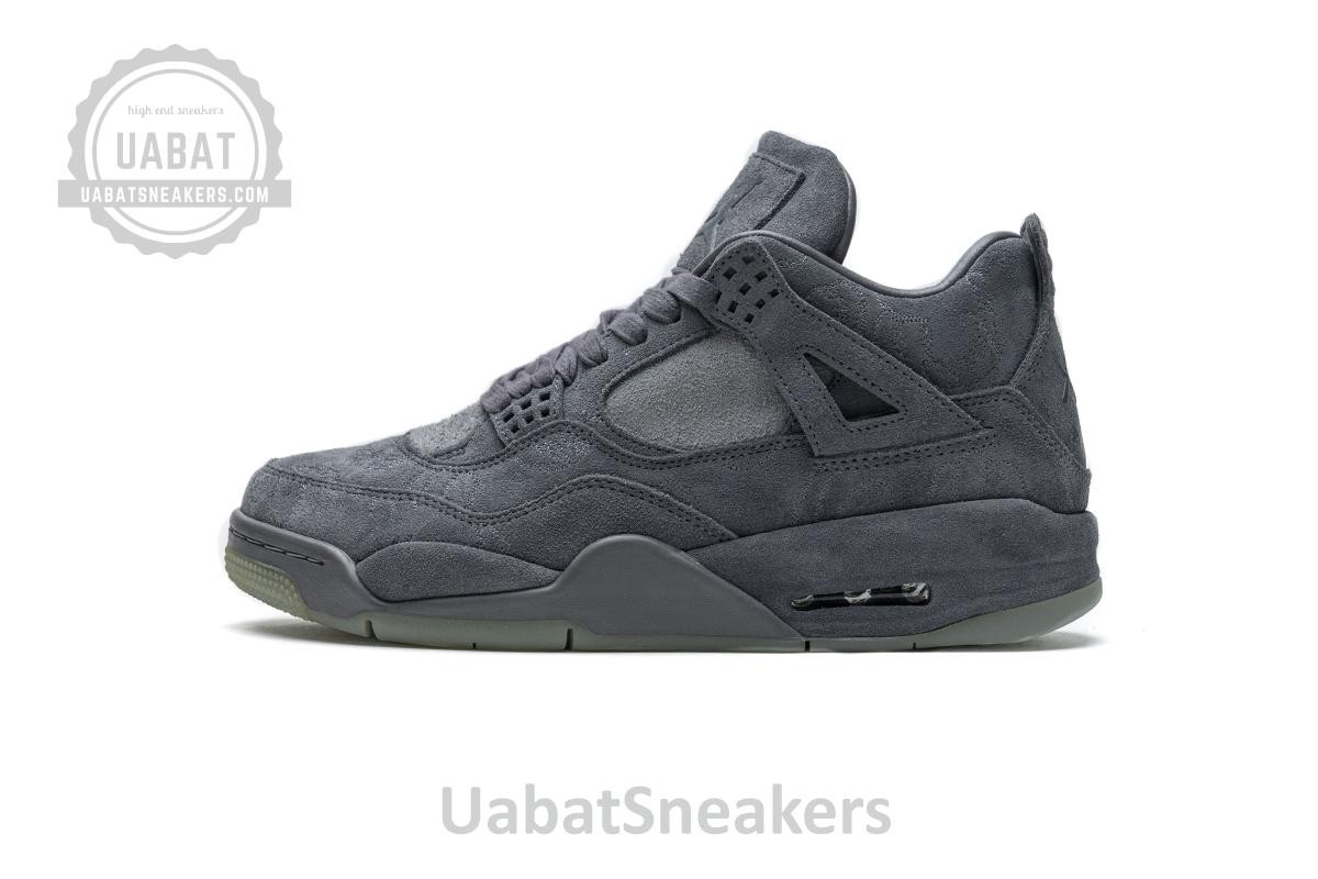 Air Jordan 4 Retro KAWS