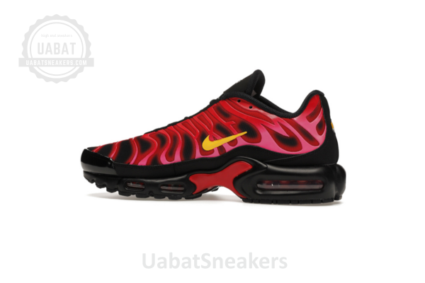Nike Air Max Plus Supreme Black