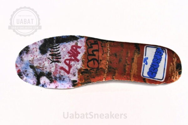 Crushed D.C x Nike SB Dunk Low Pro - Image 8