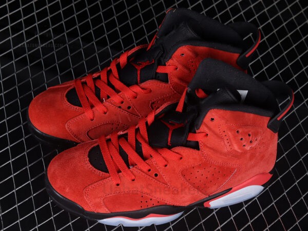AIR JORDAN 6 RETRO TORO BRAVO VARSITY RED/BLACK/WHITE - Image 4