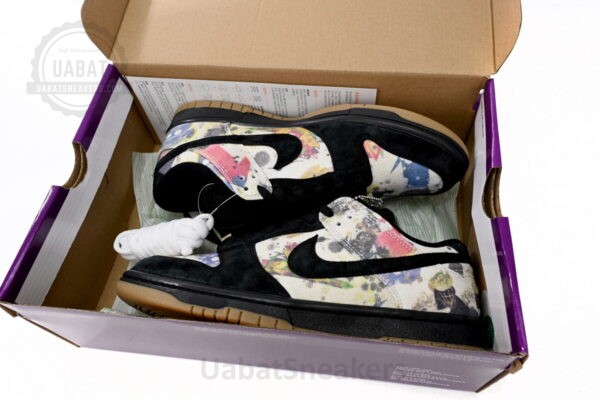 Nike SB Dunk Low Rammellzee FD8778-001 - Image 2