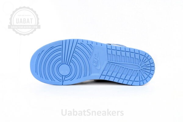 Air Jordan 1 Retro High OG 'UNC Toe' - Image 5