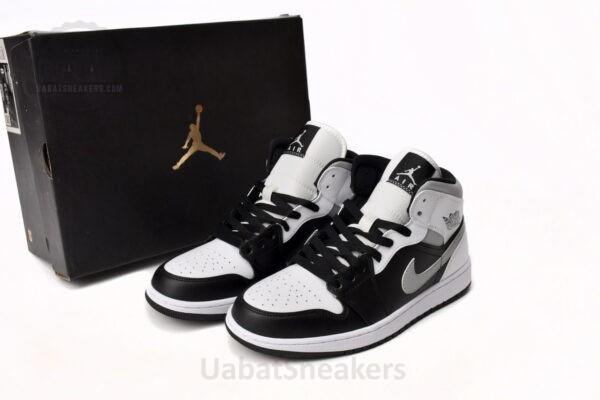 Air Jordan 1 Mid “White Shadow” 554724-073 - Image 4