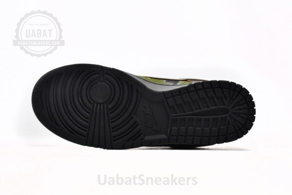 HUF x Nike Dunk Low SB Friends and Family - Image 8